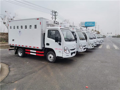 13臺躍進小福星???S70醫廢??運轉??車批量發車